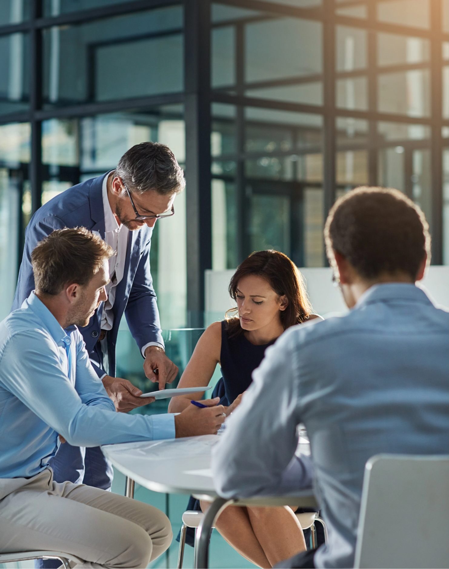 Dubai company formation services advisory team